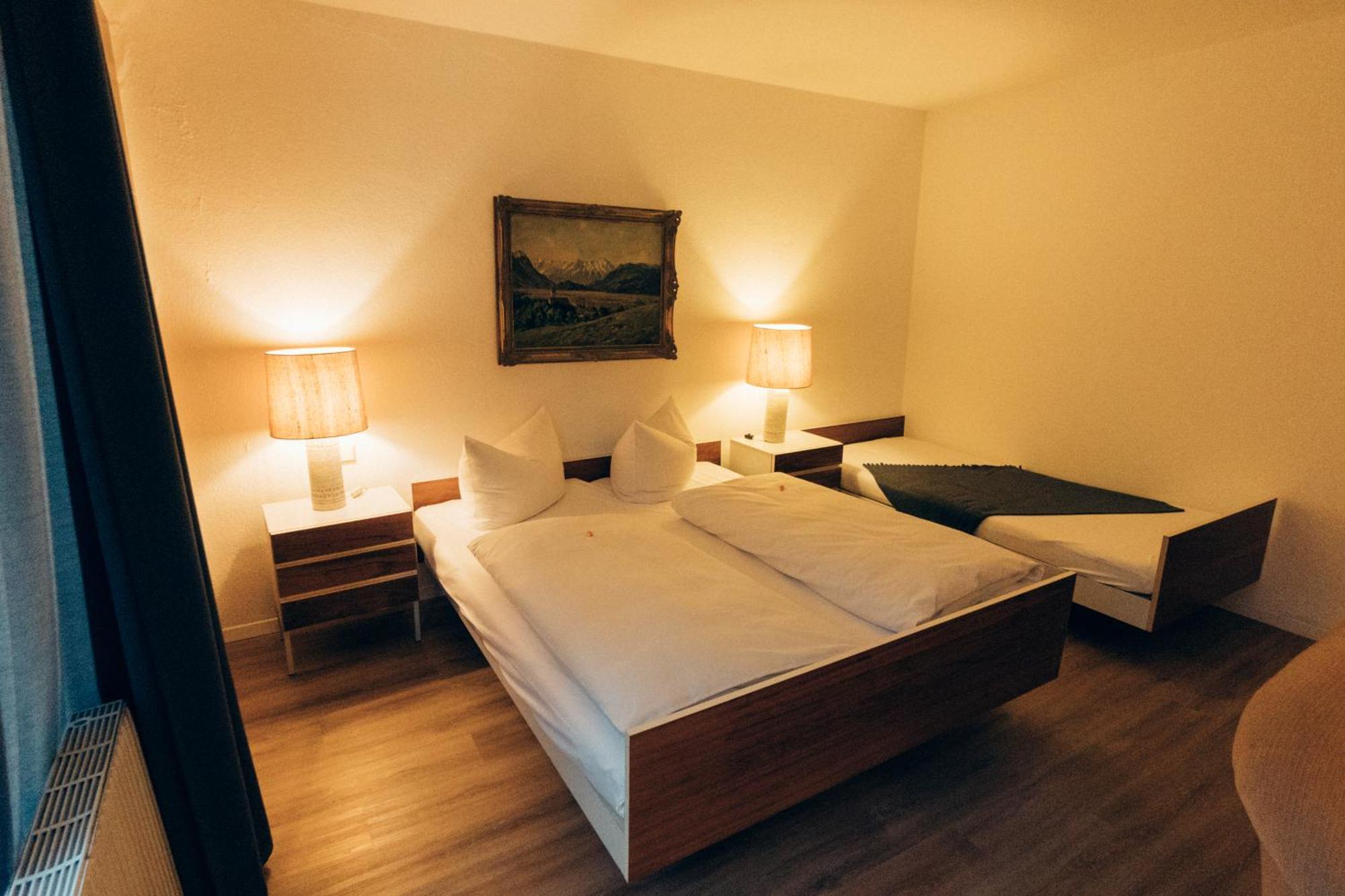 Gasthof Hotel Zur Post Egloffstein 外观 照片