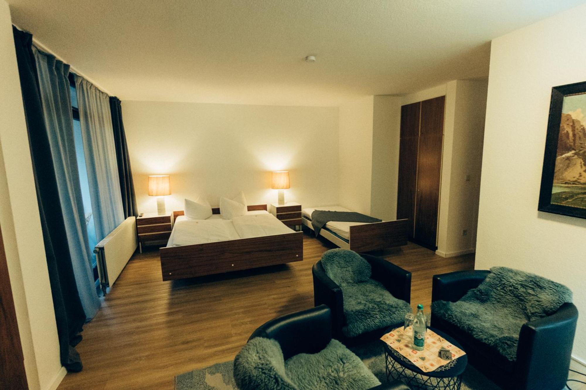 Gasthof Hotel Zur Post Egloffstein 外观 照片